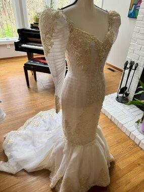 White and Gold Bridal Mermaid Gown | Size 6